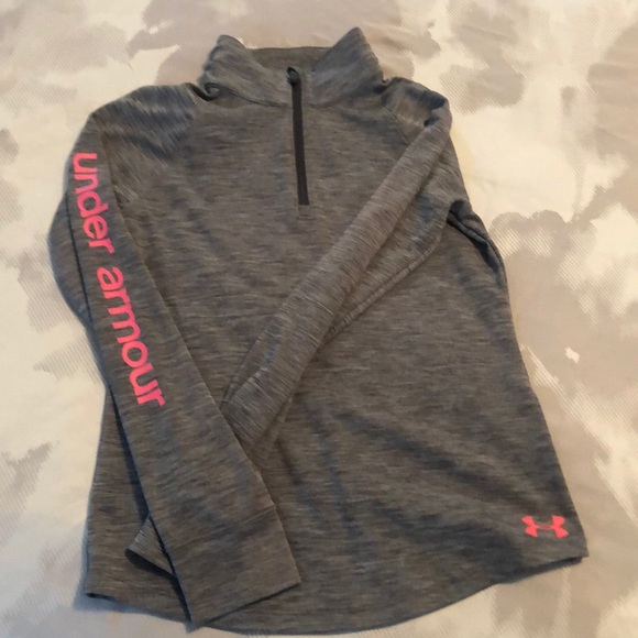 Under Armour Other - Under Armour pullover